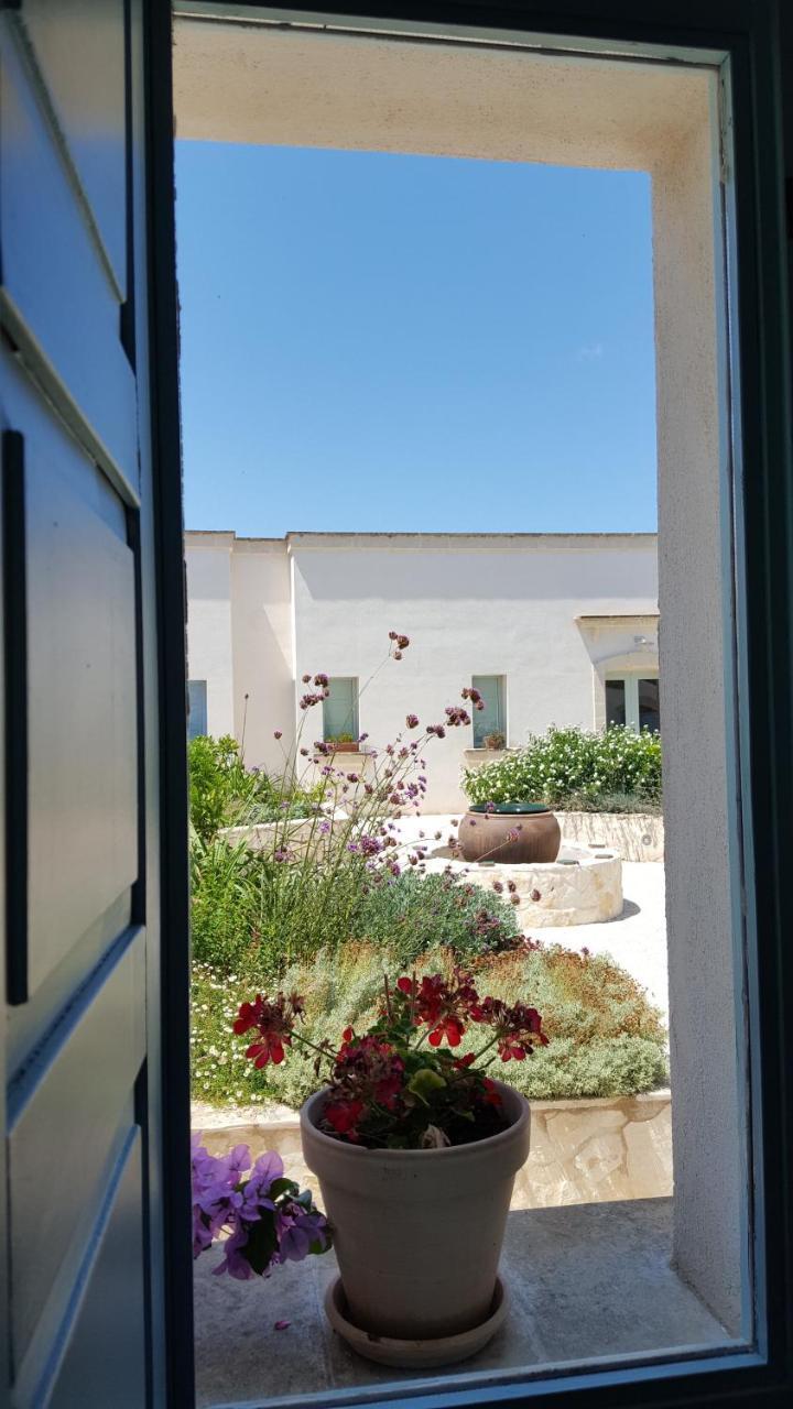 The Proud Garden Bed & Breakfast Carovigno Luaran gambar