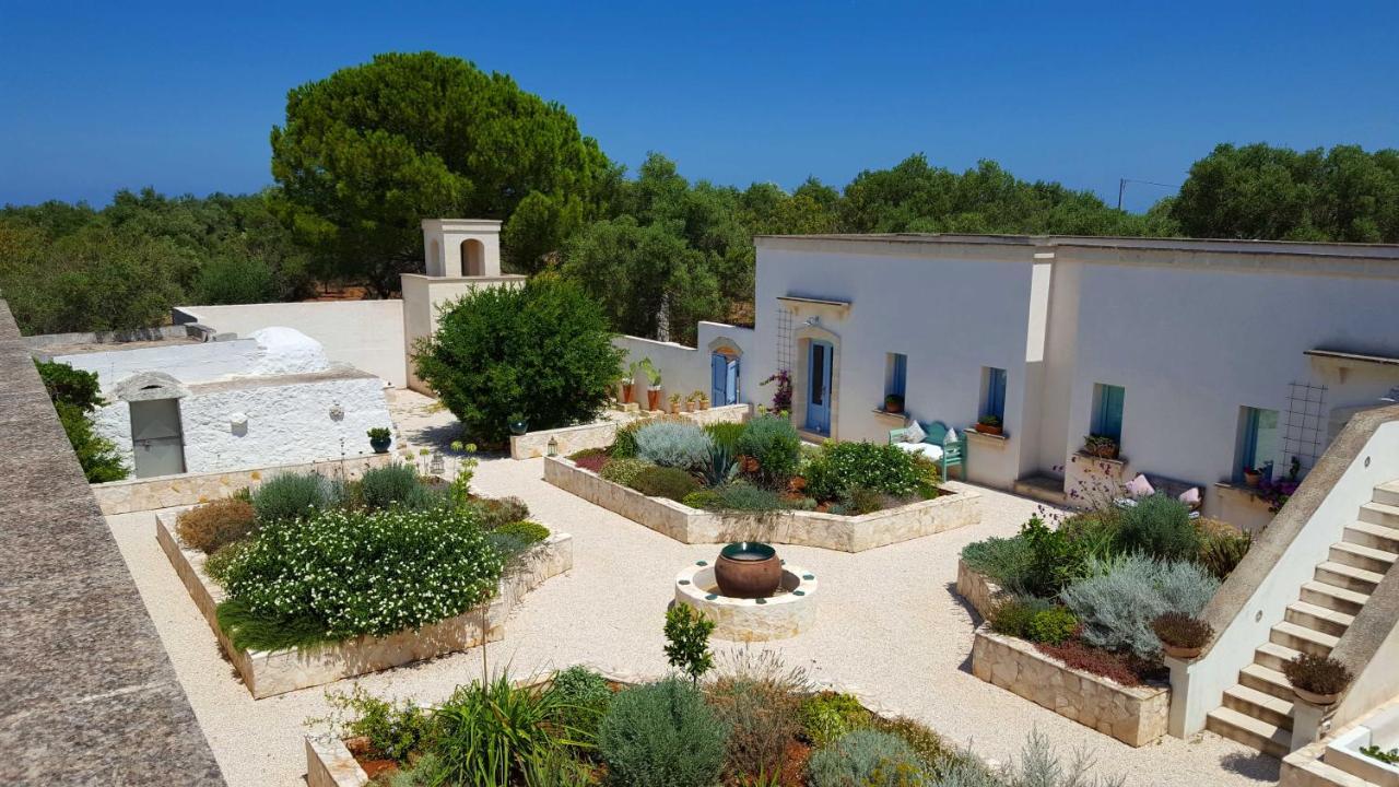 The Proud Garden Bed & Breakfast Carovigno Luaran gambar