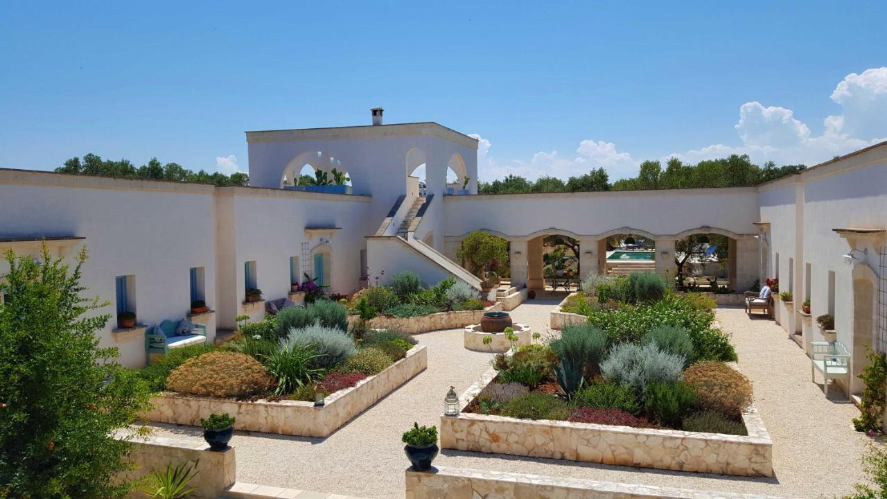 The Proud Garden Bed & Breakfast Carovigno Luaran gambar
